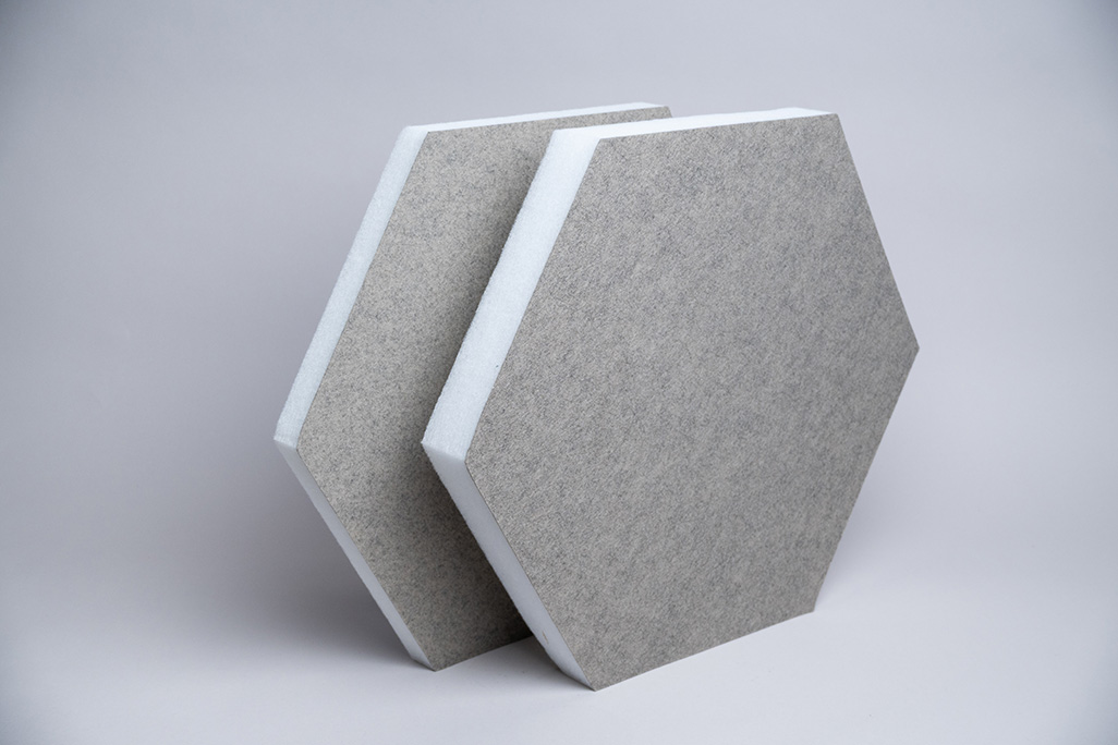 Absorbeurs acoustiques hexagonaux beige  en version épaisse et fine