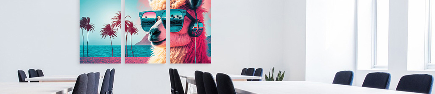 Pausenraum mit einem lustigen Akustikbild an der Wand